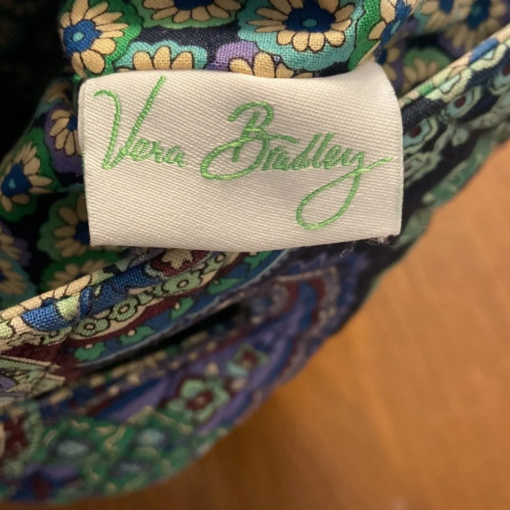 Vera Bradley excellent see
